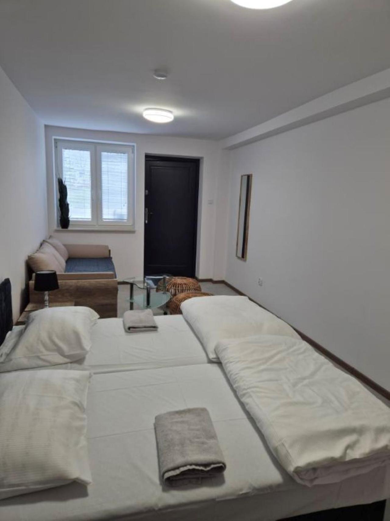 Pokoje Kraska 36 Łomża Exterior foto
